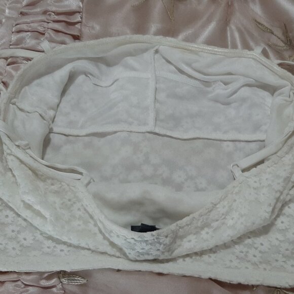 White Lace, soft cotton, nylon lined Bisou Bisou Camisole top, Sz L - Picture 4 of 5